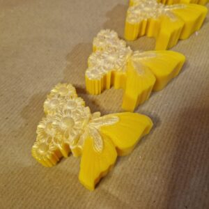 Papillon jaune